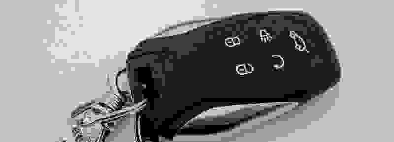 东南dx3钥匙如何换电池