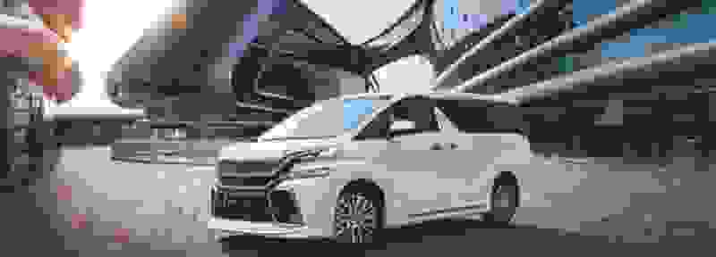 闪电标的埃尔法有什么特殊 闪电标的面包车是什么车