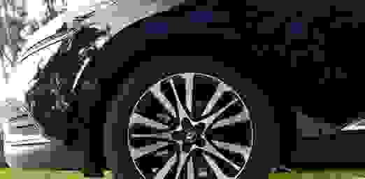 【汽车长时候停放怎么才能不伤车？】图4