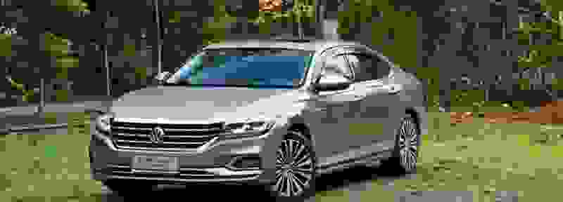 帕萨特330tsi是1.8t还是2.0t